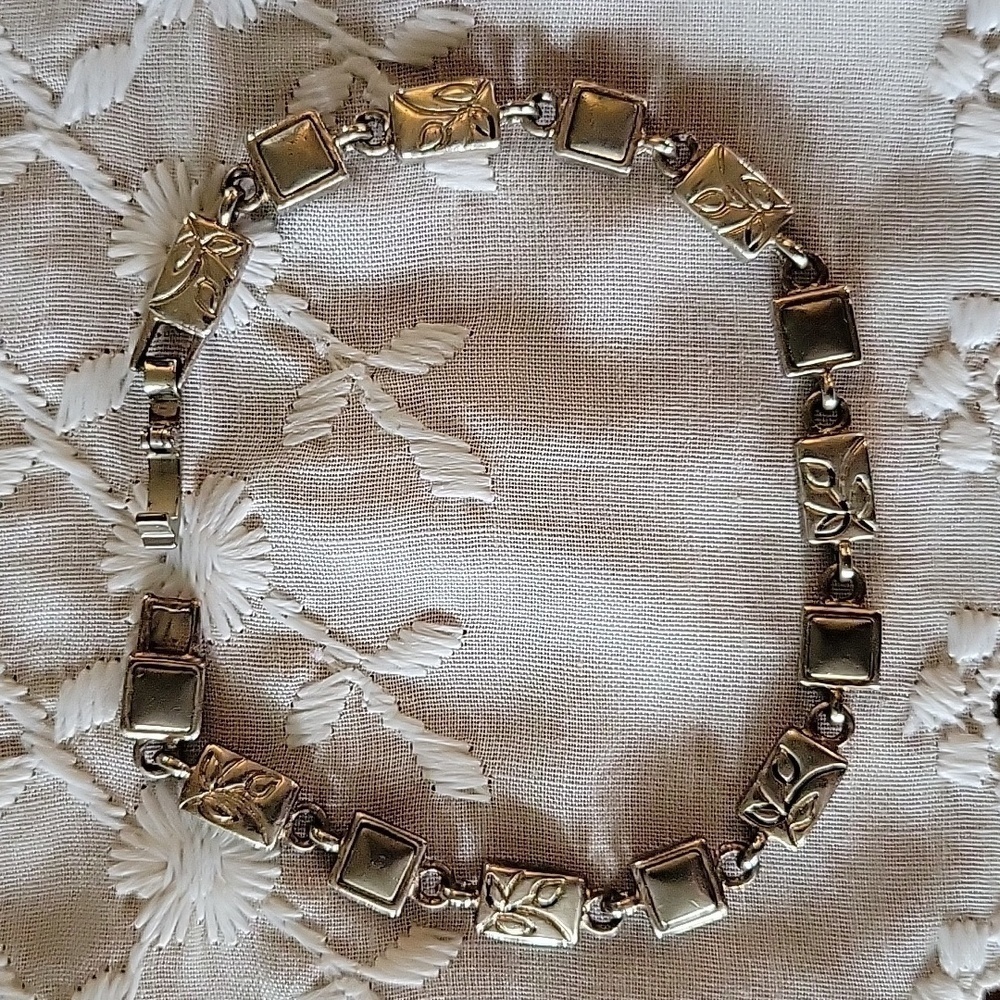 Silver Engraved Leaf Pattern Rectangle Square Lin… - image 2